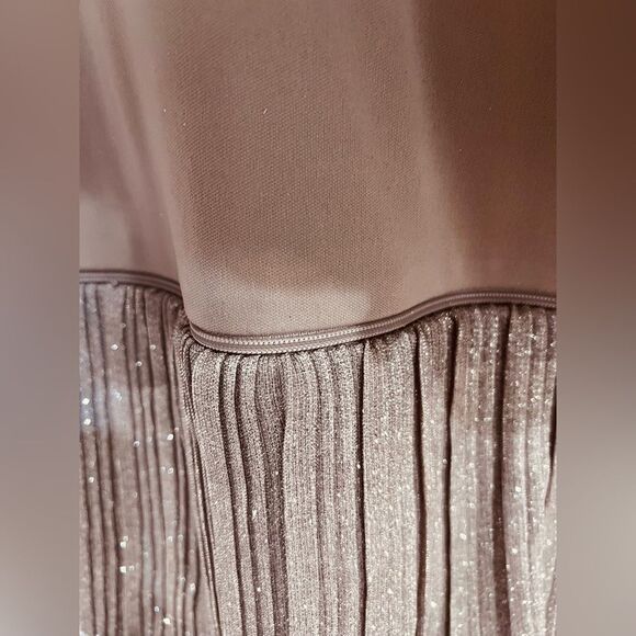 IEENA for Mac Duggal Rose Pink Glitter Tiered Convertible Gown Crinkle Sz 10 NWT - Picture 10 of 12